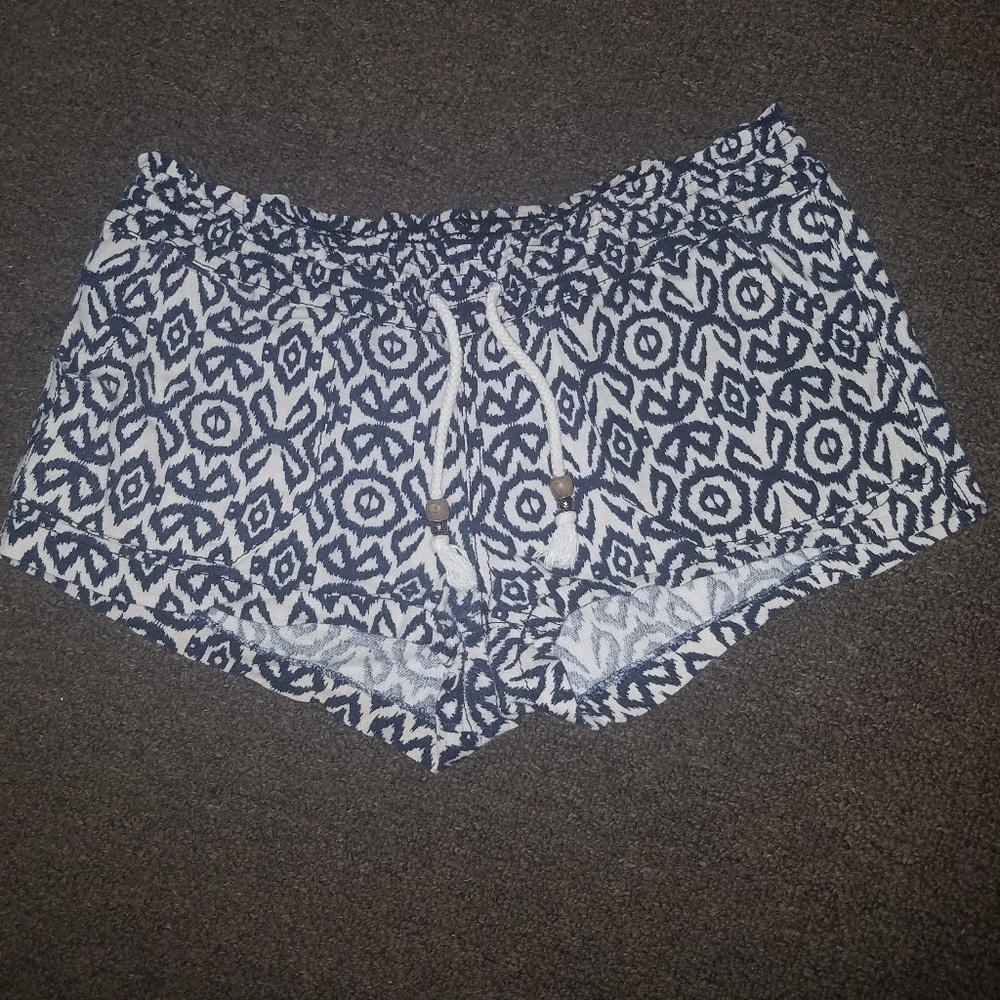 ⭐️💸Kiss Fery Short